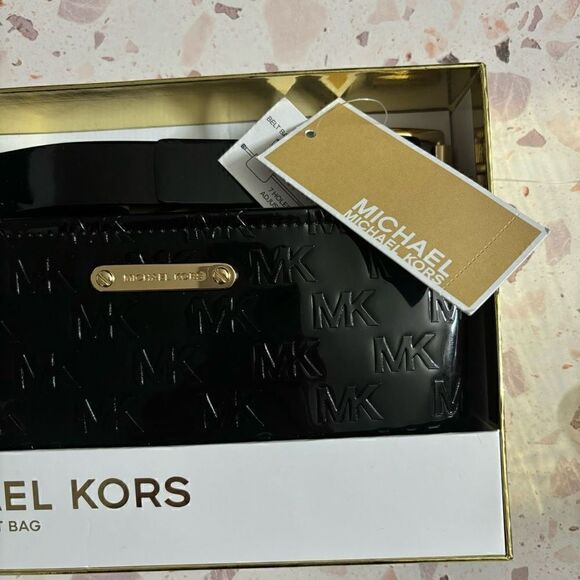Michael Kors MK Logo Debossed Adjustable Belt Bag Patent Leather Black L/XL - Picture 6 of 13